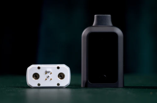 Dual Cartridge 510 Vape Battery with Smart Display | Concealed Cartridge Battery - Image 3